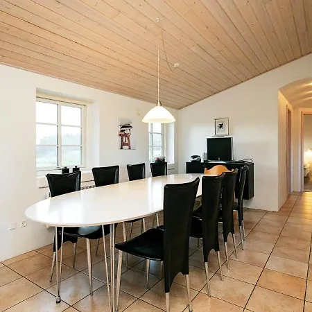 Feriehus Four-bedroom In Ulfborg 7 Øhuse