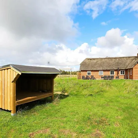 Feriehus Four-bedroom In Ulfborg 7 Øhuse